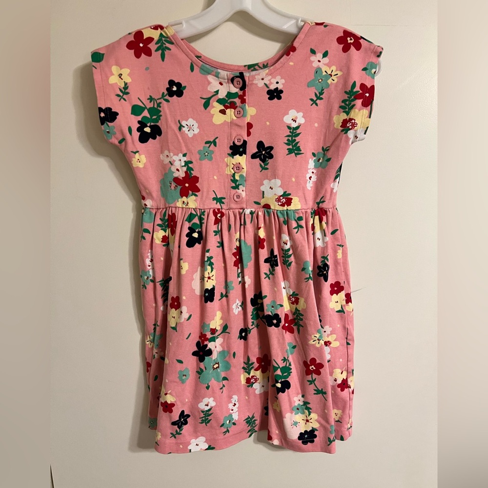 Hanna Andersson floral print dress, size 130 (8)